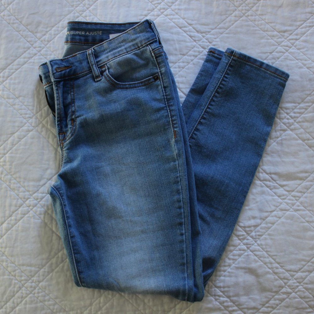 Old Navy Super Skinny Mid-Rise Jeans